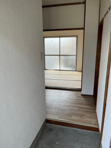 ハシムコウの内装