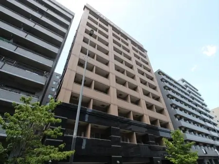 BraTTo横浜フォーネ