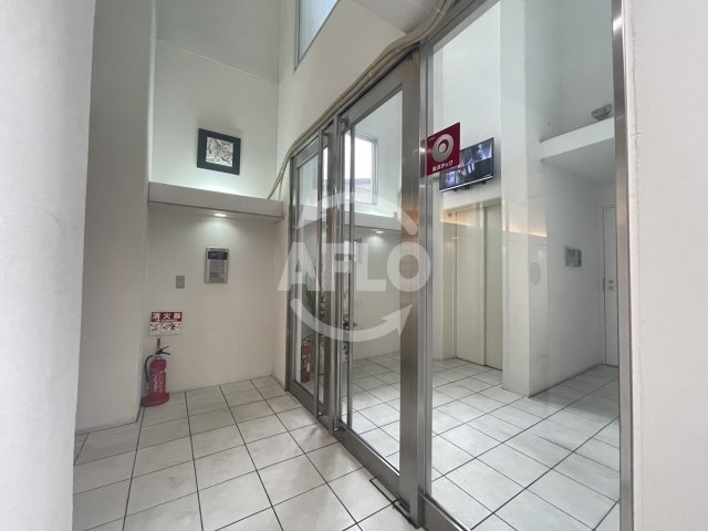 U residence 弁天町のエントランス|是空弁天　エントランス