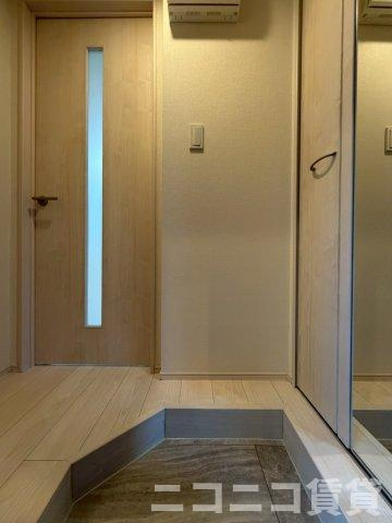 【玄関】 | 別号室イメージの為、現状を優先致します。