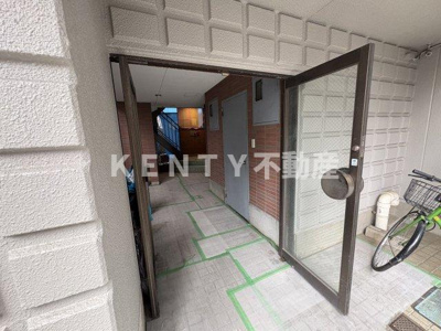 【エントランス】 | 中村ビル | 建物の内部です