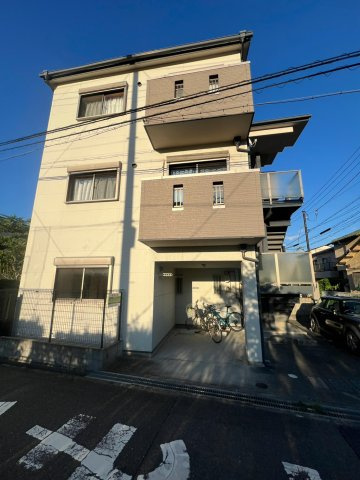 吉田ハイツの外観