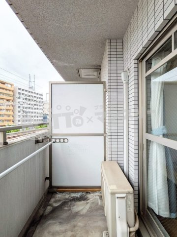 BraTTo神戸西元町駅前