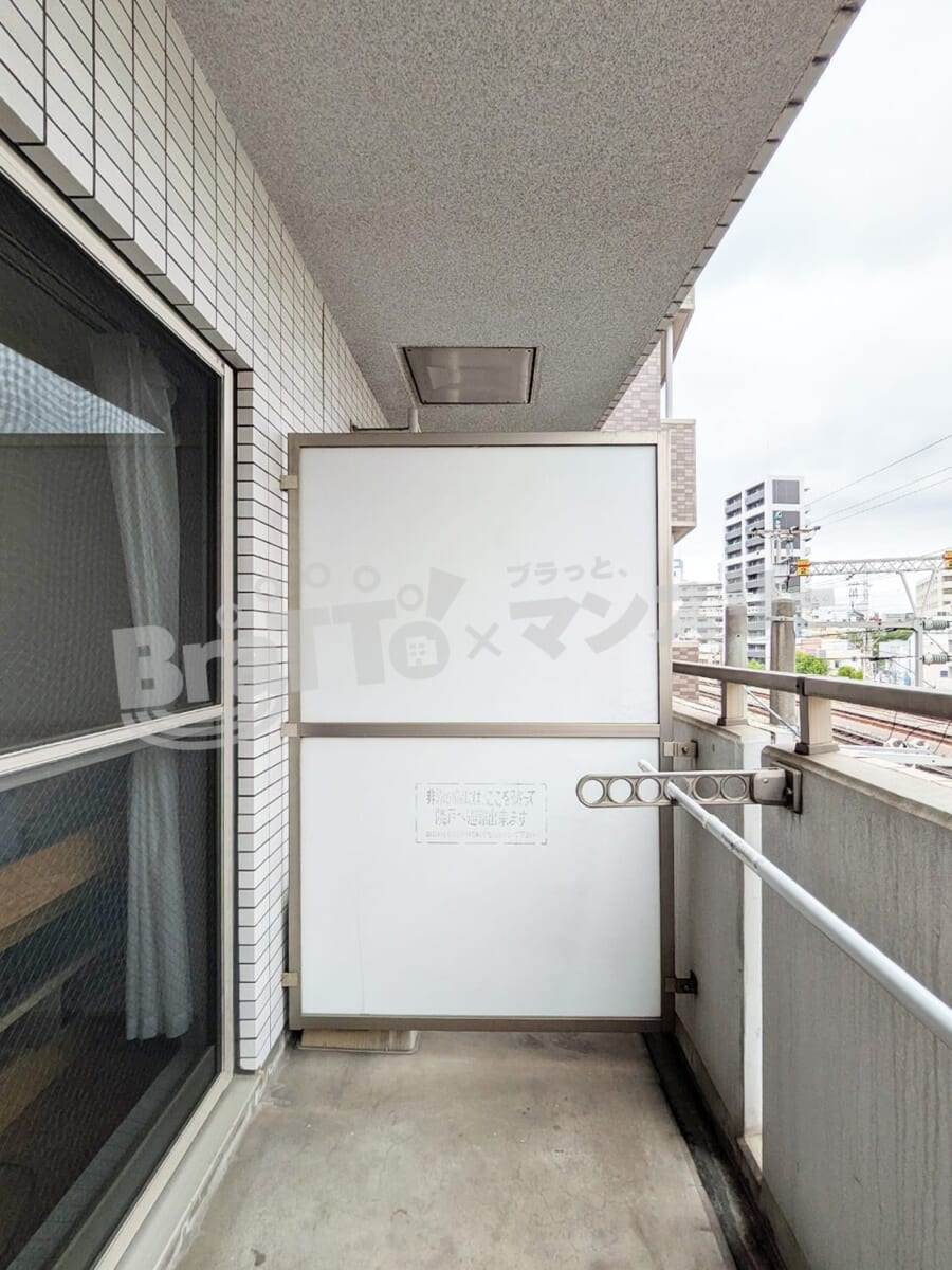 BraTTo神戸西元町駅前