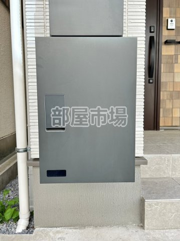 江東区石島貸家のその他共用部分|宅配ボックス