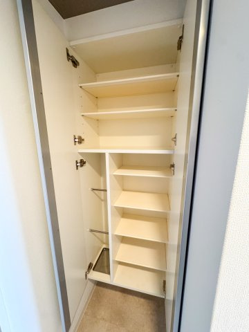 W.O.B.西九条のその他