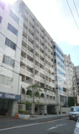 BraTTo横浜マリンスクエア