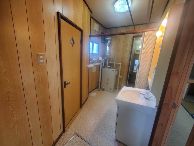 紋別市落石町３丁目３３番１８号の脱衣所