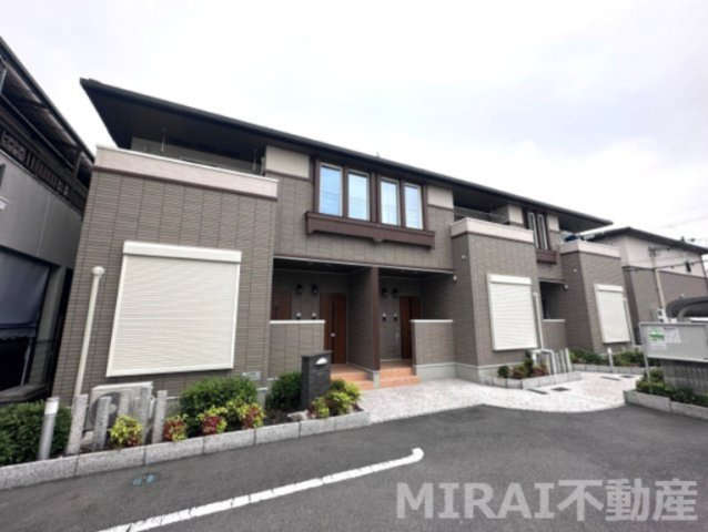 藤井寺市惣社１丁目のアパートの外観