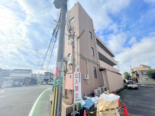 富田林市若松町２丁目の賃貸マンションの外観