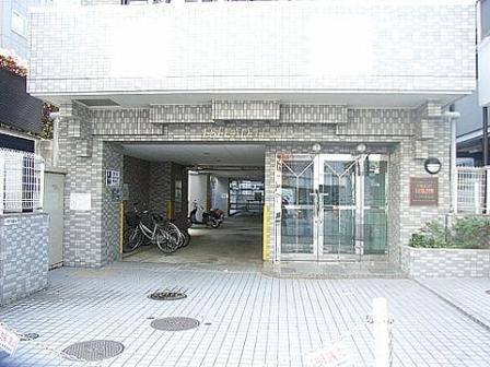 BraTTo福岡天神