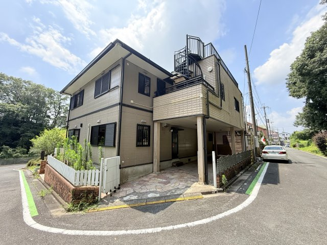 柏原市大字高井田の一戸建ての外観