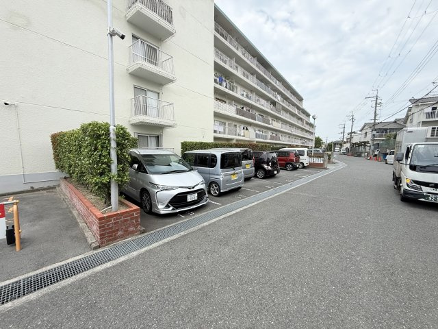 金剛グリーンハイツの駐車場