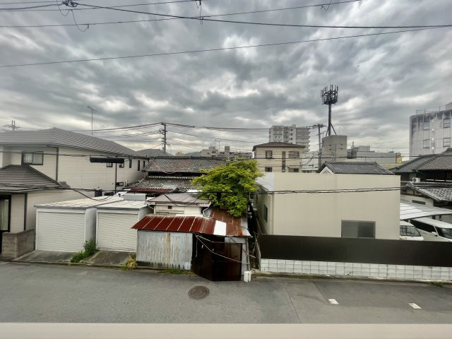 柏原市国分本町３丁目の一戸建ての展望