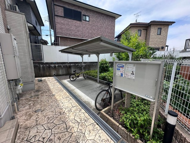 富田林市平町１丁目のアパートのロビー