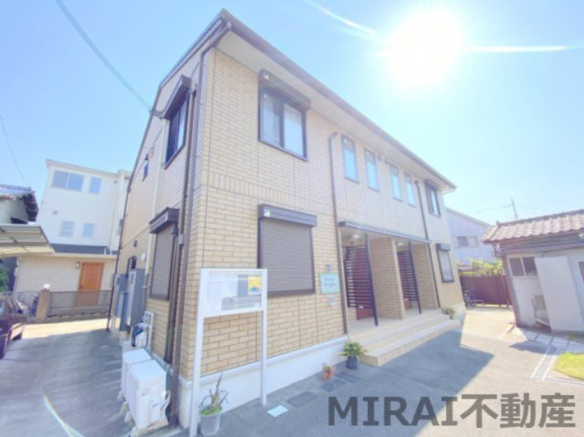 藤井寺市小山２丁目のアパートの外観