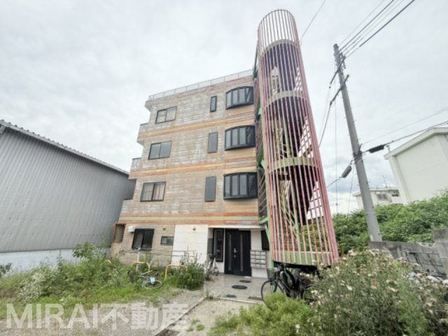 羽曳野市向野３丁目の賃貸マンションの外観