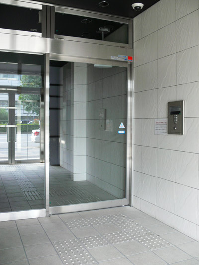 BraTTo烏丸五条駅前