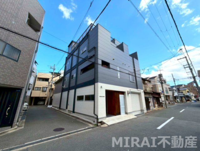 大阪市東住吉区桑津３丁目の賃貸マンションの外観
