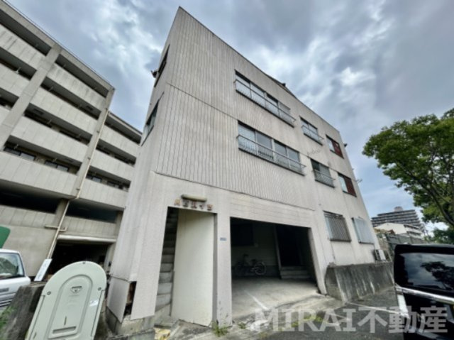 富田林市新家２丁目の賃貸マンションの外観