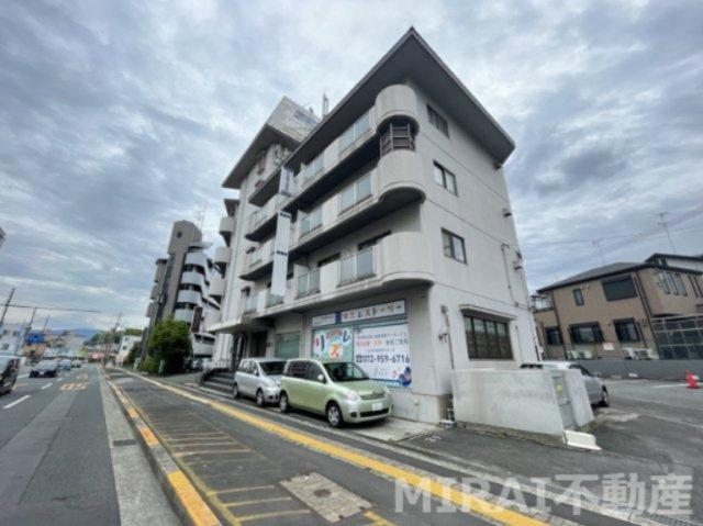 セシル古市の外観