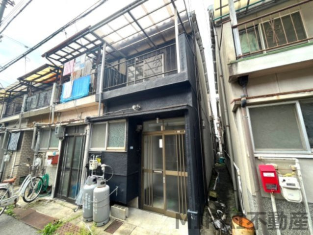 松原市高見の里６丁目の一戸建ての外観