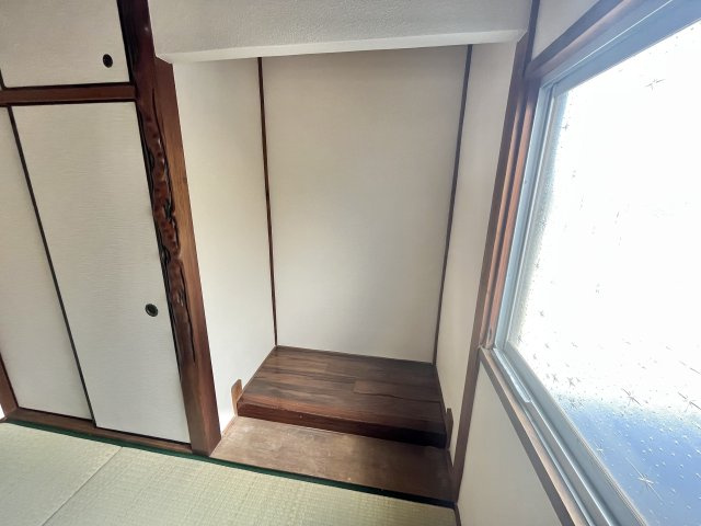 羽曳野市島泉９丁目の一戸建ての収納