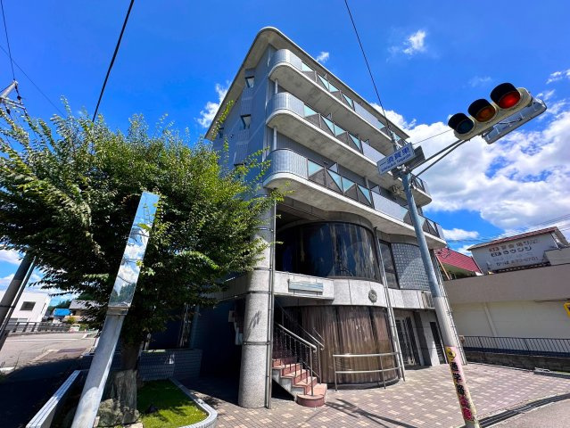 芸大ヒルズマンションの外観