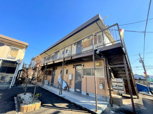 マンションさつきの外観