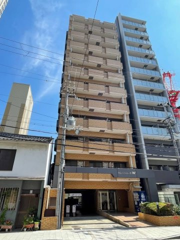 BraTTo大阪城前
