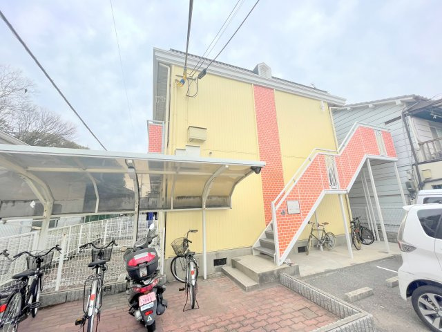 松原市天美北７丁目のアパートの外観