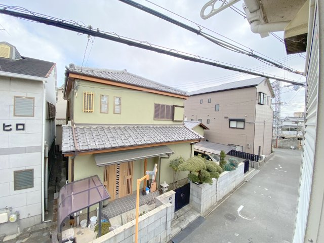 羽曳野市島泉９丁目のアパートの展望