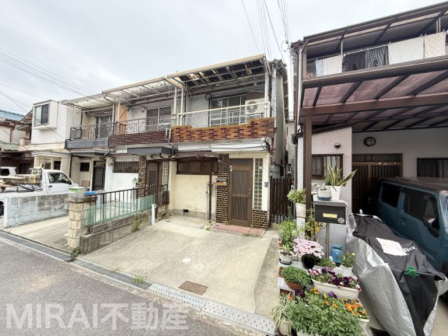 羽曳野市野々上５丁目の一戸建ての外観