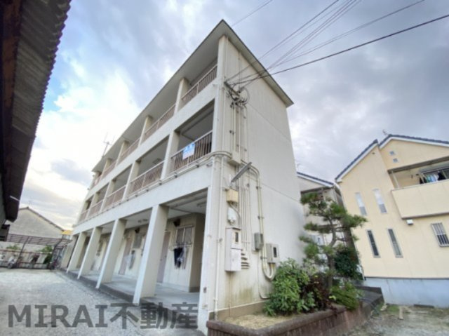 松原市河合１丁目の賃貸マンションの外観