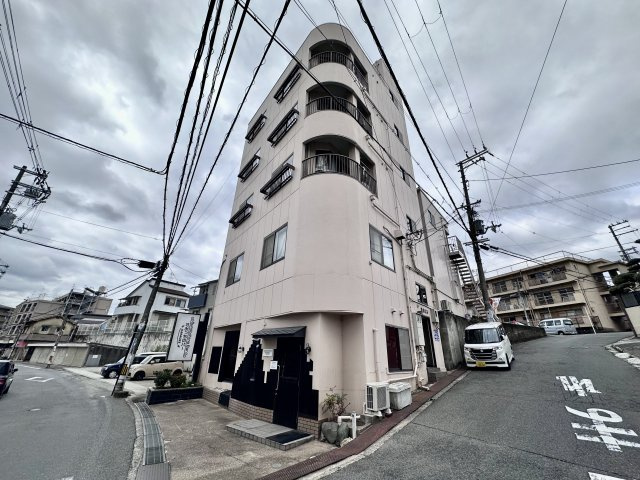 原田ビルの外観