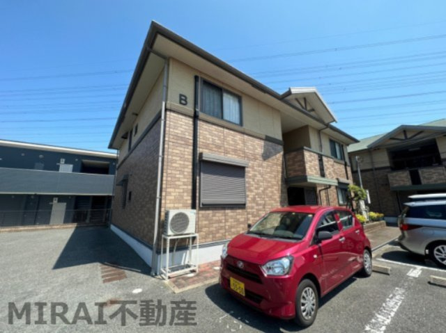 松原市田井城３丁目のアパートの外観