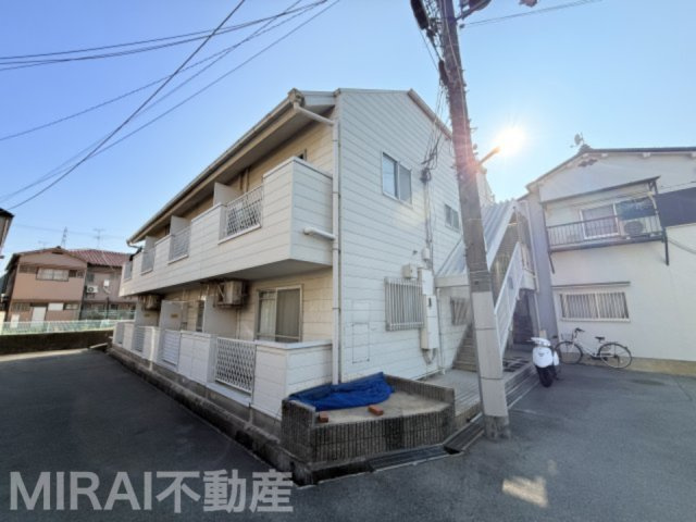 センチュリーハイツの外観