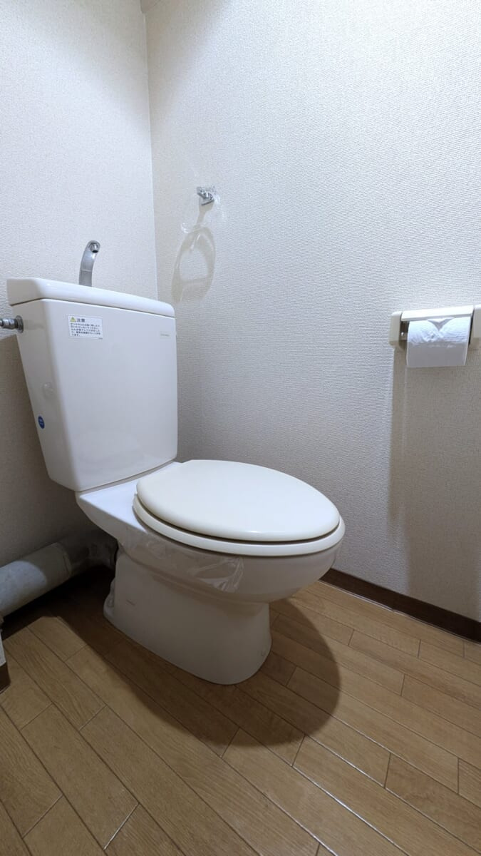 BraTTo難波駅前