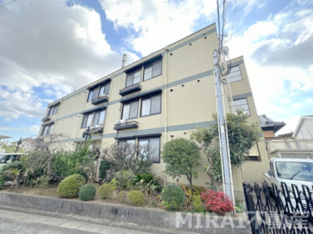 松原市天美我堂３丁目のアパートの外観