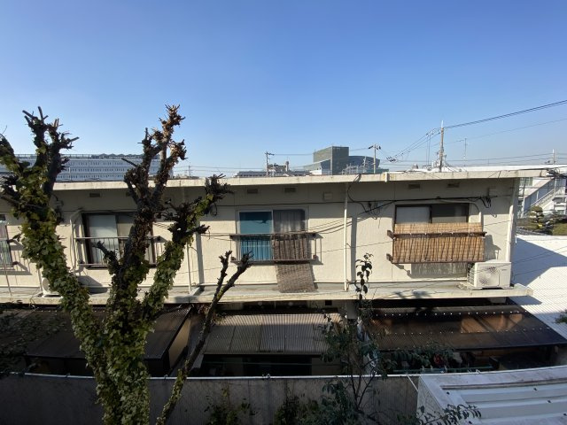 柏原市安堂町の賃貸マンションの展望