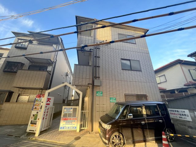 羽曳野市碓井３丁目の賃貸マンションのエントランス