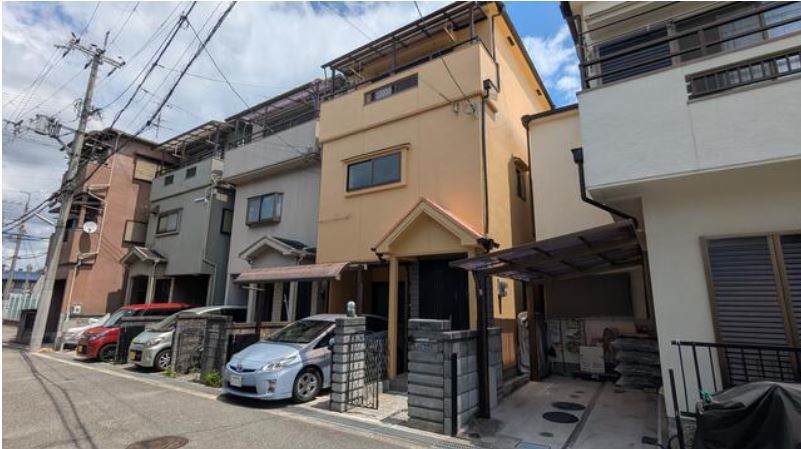 富田林市西板持町７丁目の一戸建ての外観