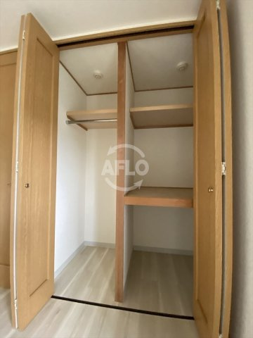 フォレステージュ谷町の収納|フォレステージュ谷町　クローゼット