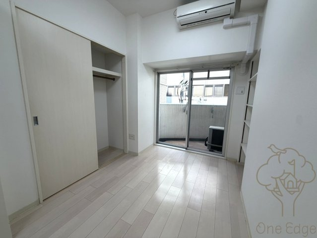 セレニテ梅田ESTの寝室