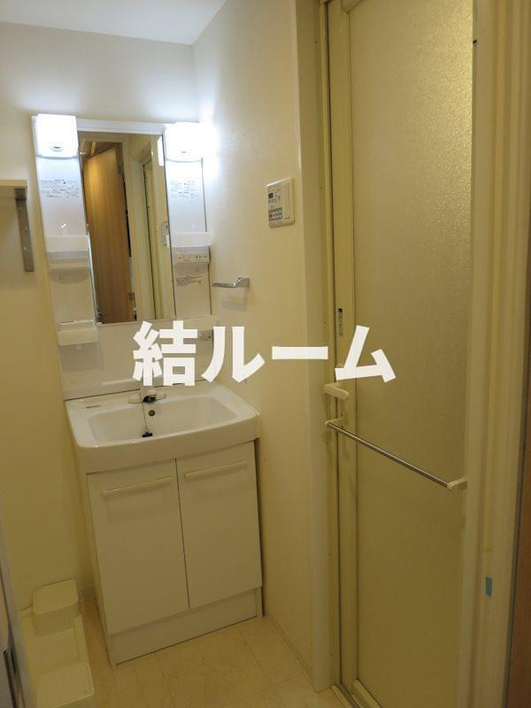 板橋区成増１丁目の賃貸マンションの洗面所