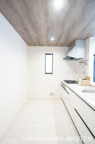 Ｓｕｍａｉ－ｔｏ千葉市花見川区こてはし台０９のキッチン|オンライン対能応可！