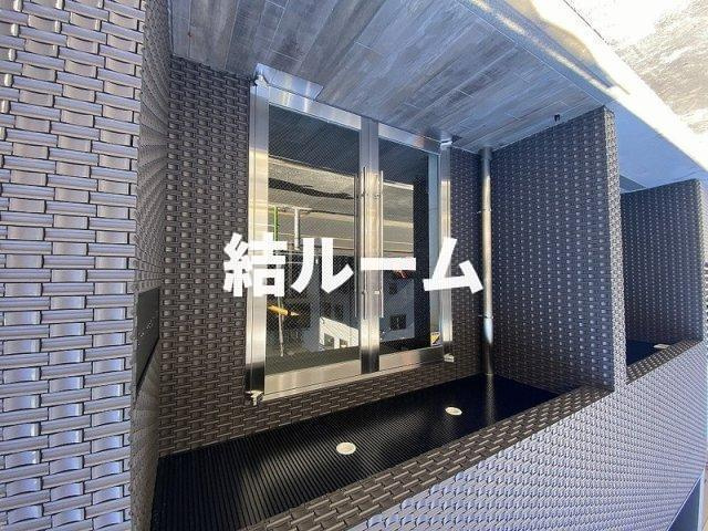 板橋区高島平１丁目の賃貸マンションのエントランス