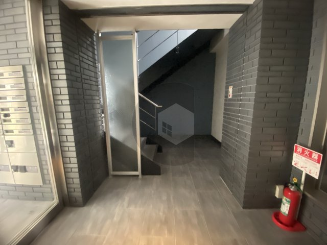 宝持レカン2のロビー