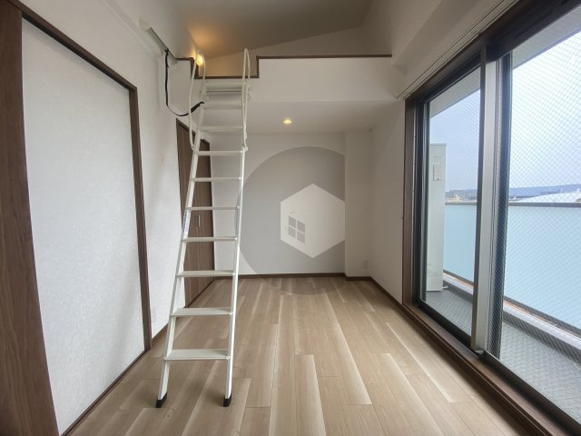 宝持レカン2の内装