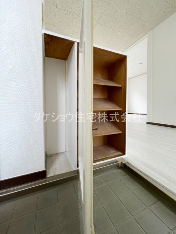 ソレイユ柳瀬Aの収納|※A102です。